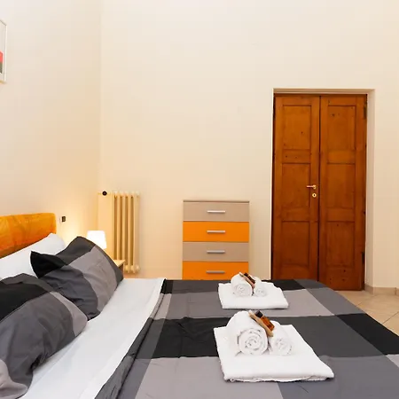 Sea Front Centre Apartamento *